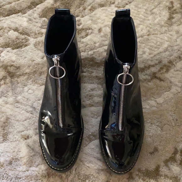 ZARA Ankle Bootie - Picture 2 of 7